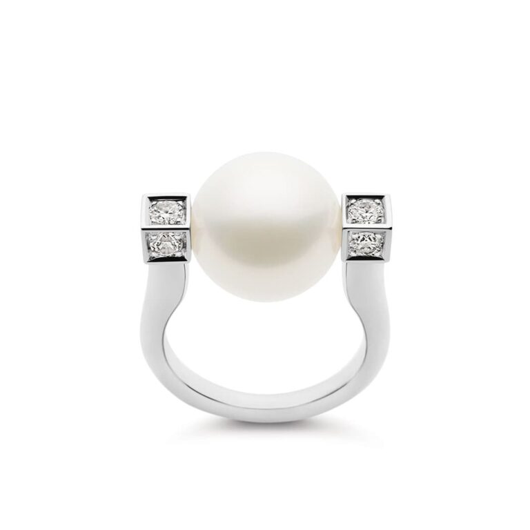 Kailis Luna Pearl Diamond Ring White Gold