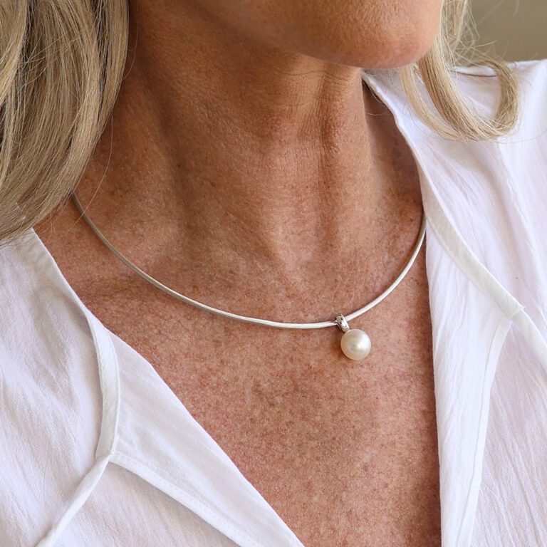 Hope Pendant WG - updated content