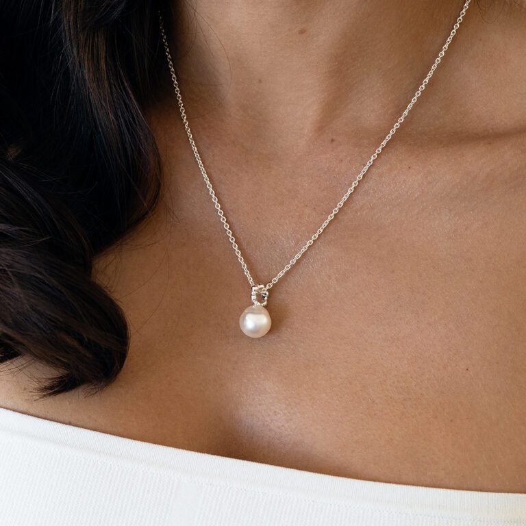 Antheia Pendant NK - content