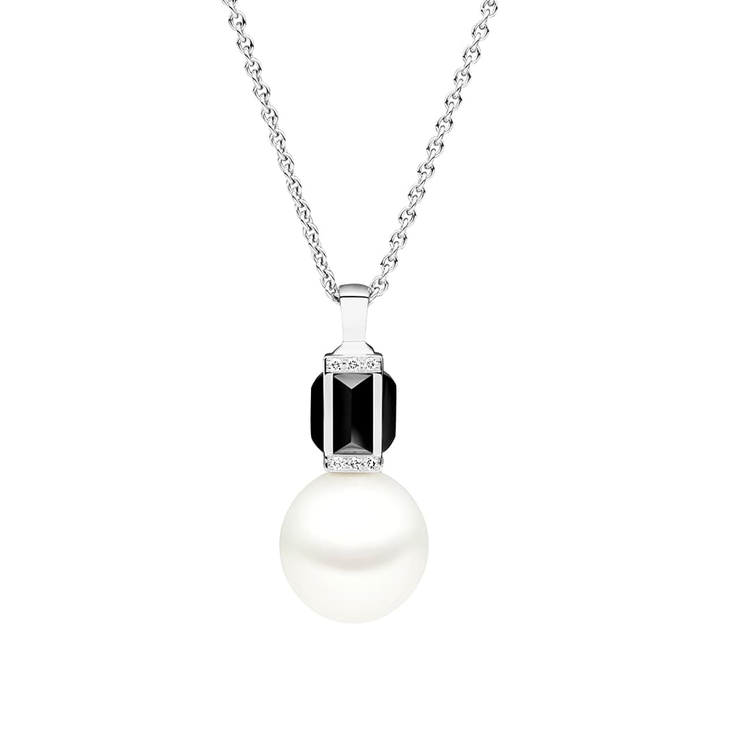 White gold sales onyx pendant