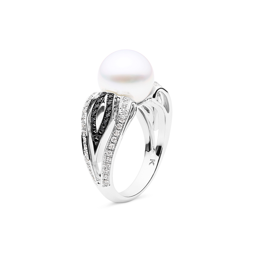 Flame Noir Ring