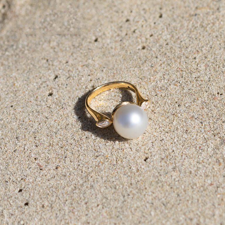 Fleur Pearl Ring Yellow Gold 2